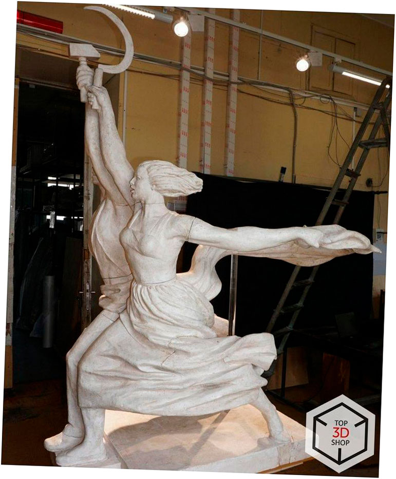 como hicimos una copia impresa en 3d de la escultura de la mujer trabajadora y koljos para el museo del parlamento europeo 5f6bd1ae3f62d