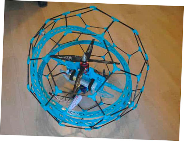 Este dron esférico de bricolaje se puede imprimir en PLA o ABS.