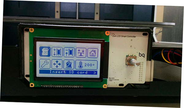La tarjeta PCB bq Witbox 2, detrás del panel frontal.